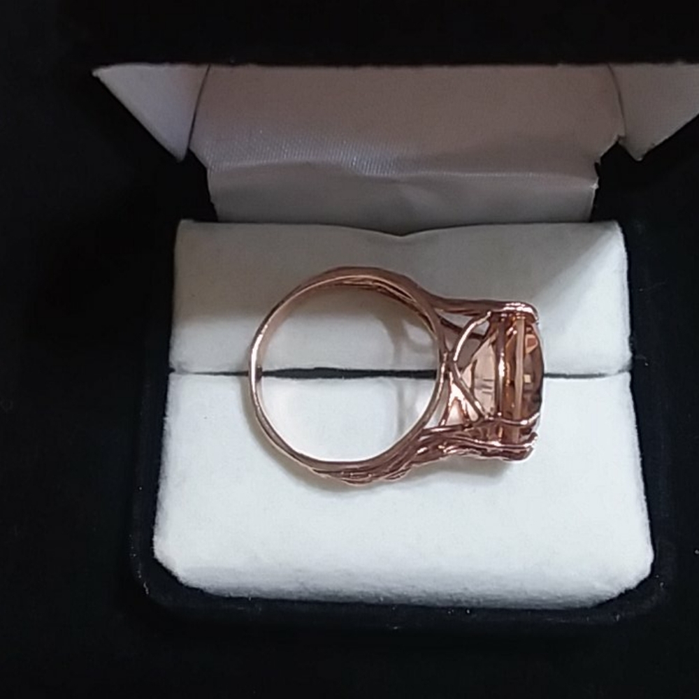 Ring - Picture 2 of 2